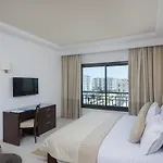 Le Corail Suites Hotel